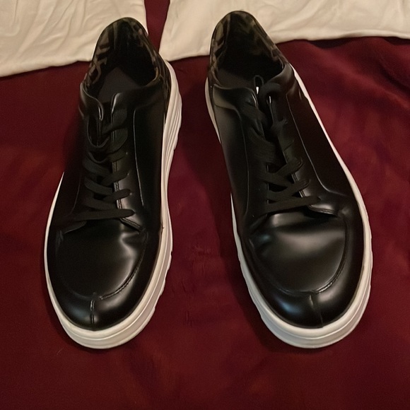 Mens fendi shoes - Picture 3 of 13